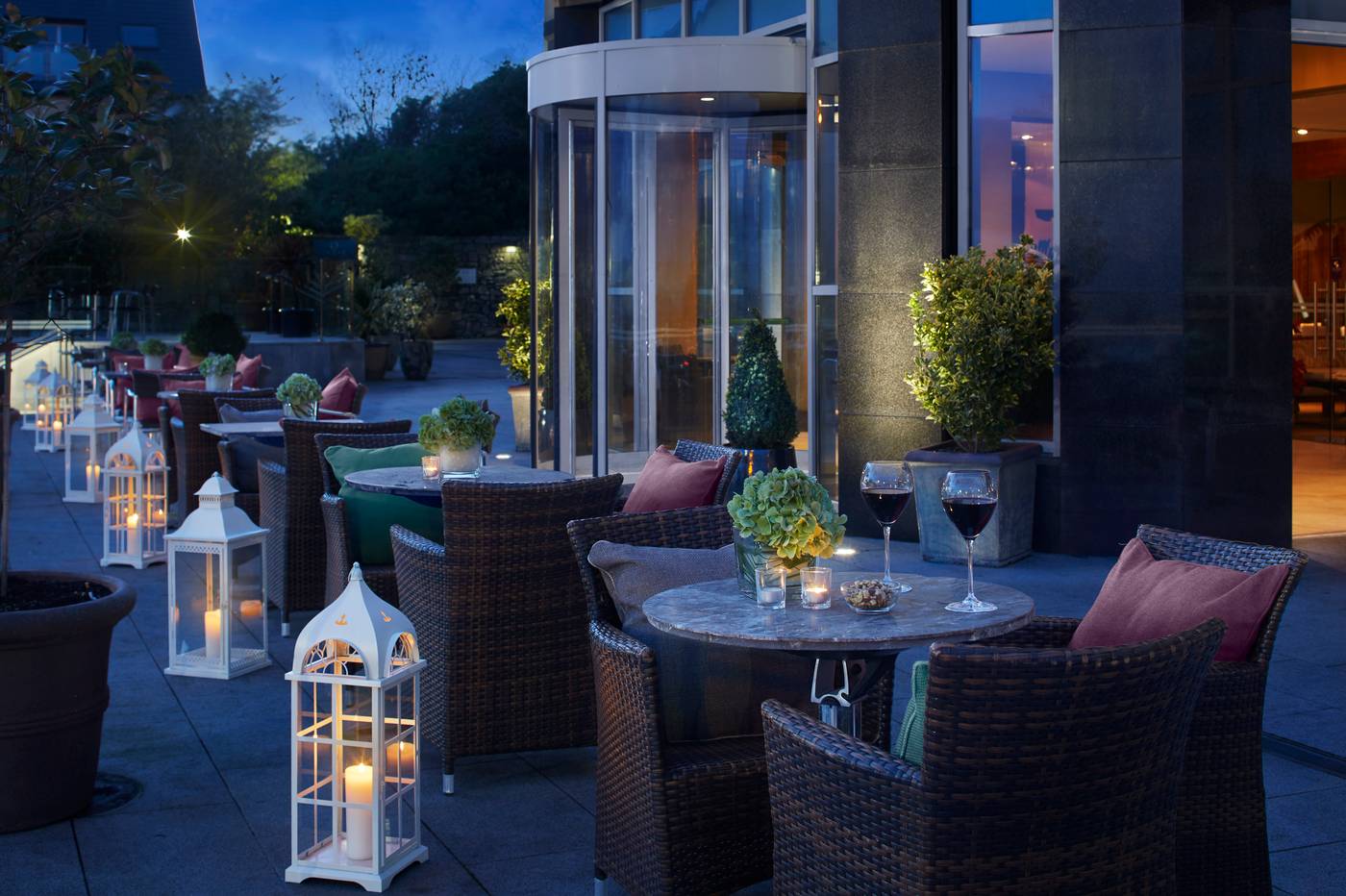 Salthill-Ireland-Galway-Terrace-10