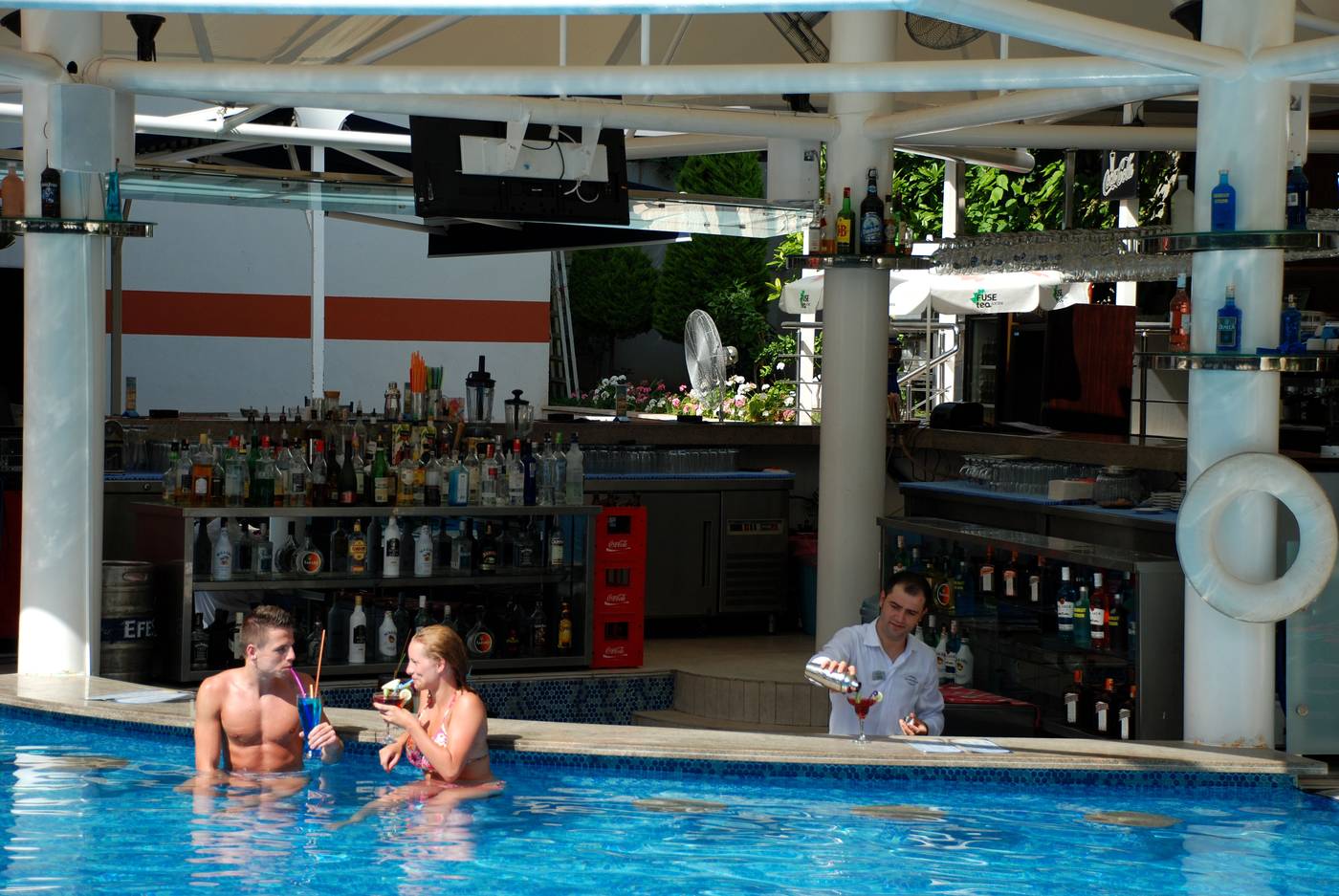 Grand-Okan-Hotel-Bar-43