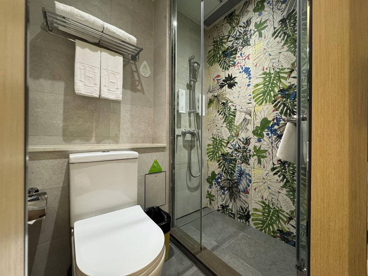 Hotel-YX-Lai-Chi-Kok-Room-8