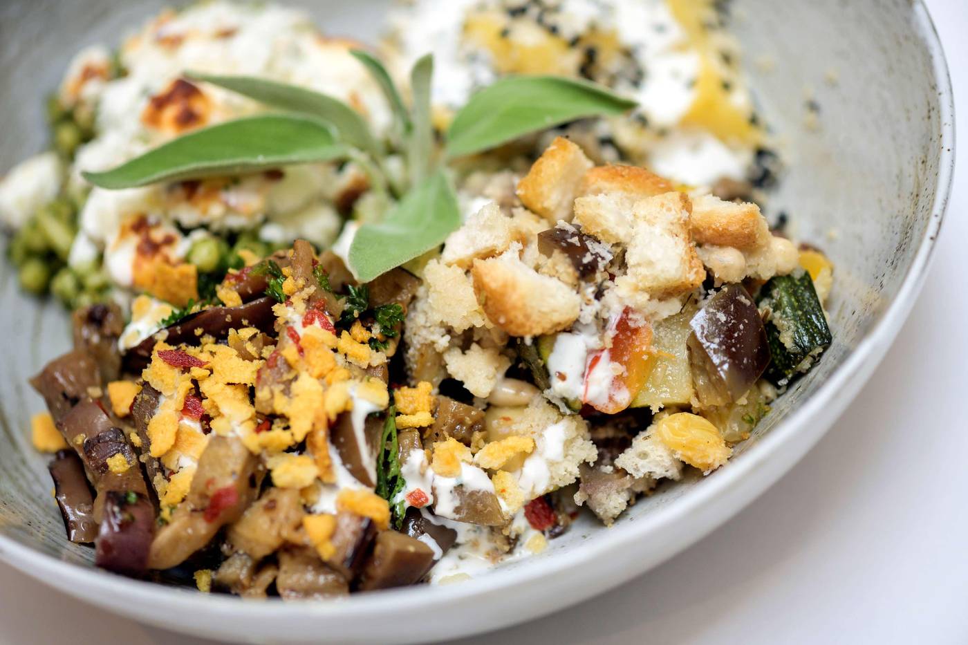 DoubleTree-by-Hilton-Brussels-City--Belgium-Restaurant-68