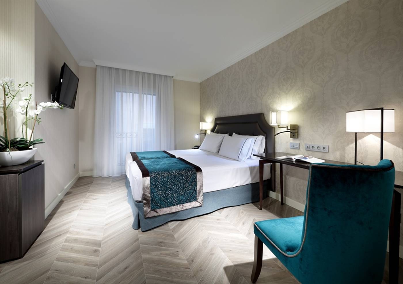 Eurostars-Casa-de-la-Lirica-Room-16