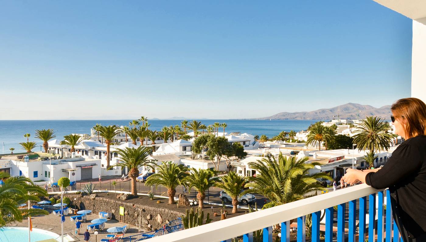 Ereza-Apartamentos-Los-Hibiscos-Room-12