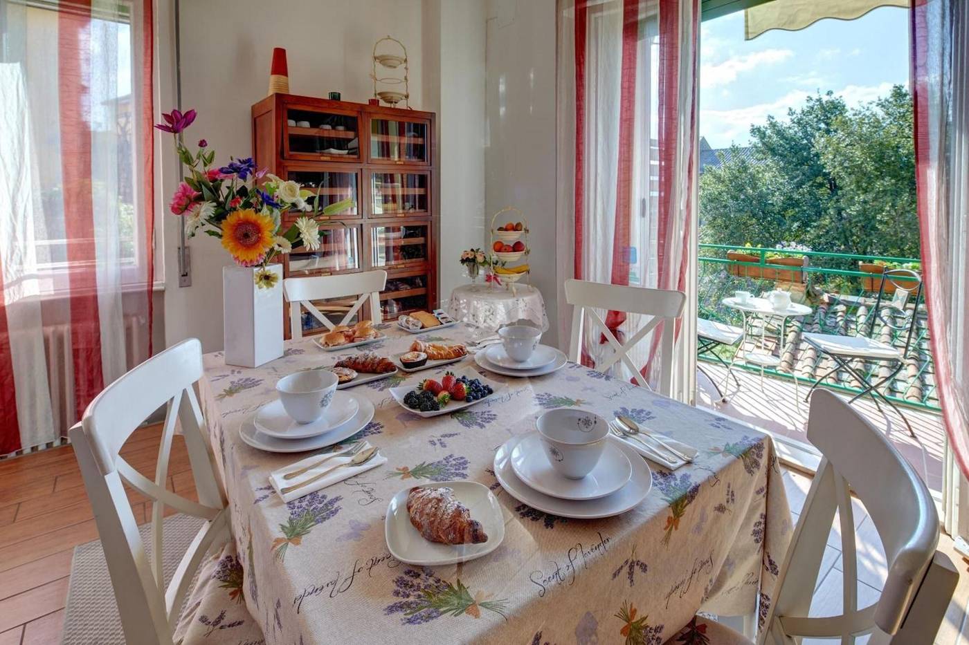 Cento-Passi-Dal-Duomo-Room-4