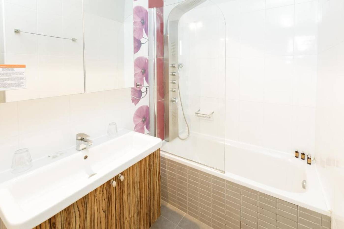 Sovereign-Beach-Hotel-Room-38