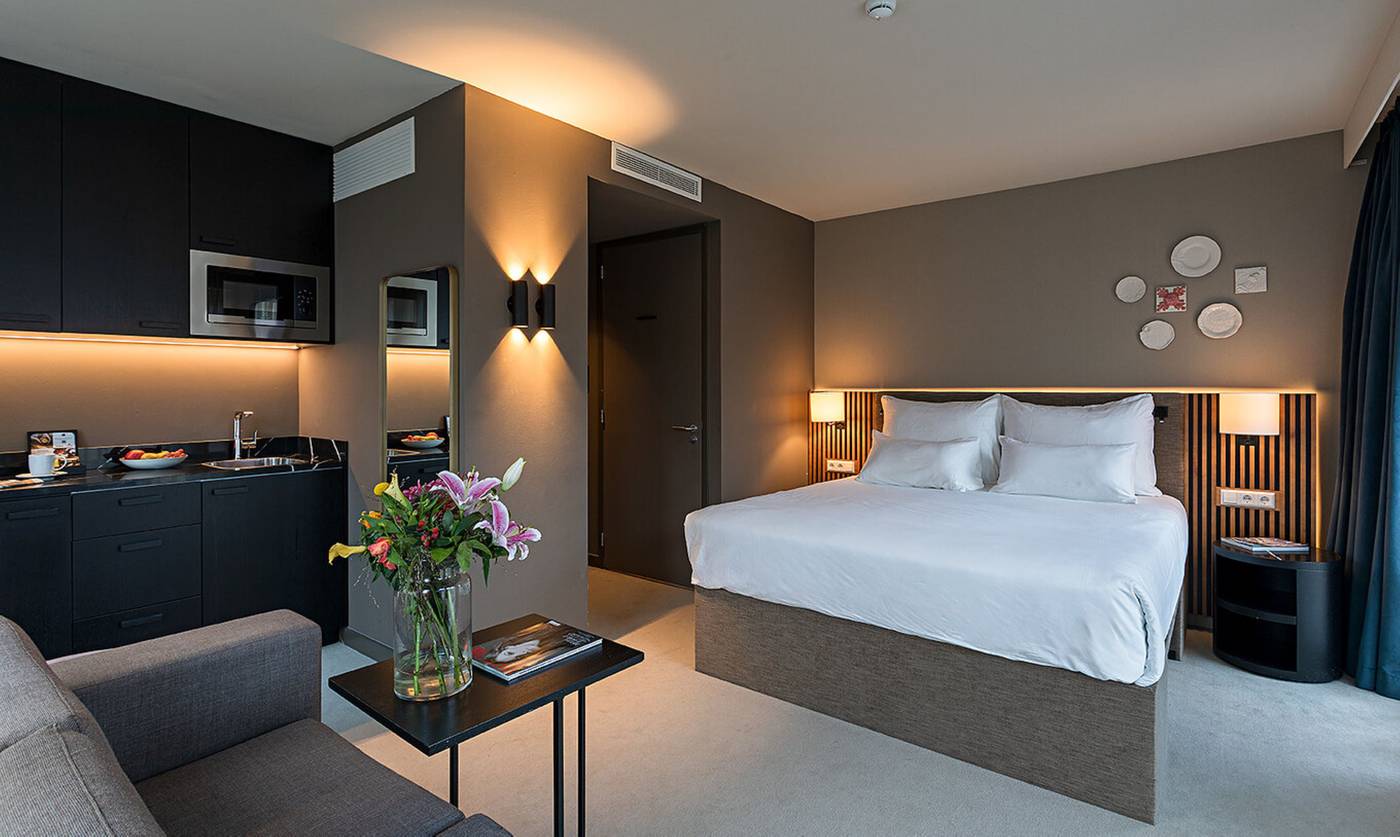 Pestana-Amsterdam-Riverside-Room-22