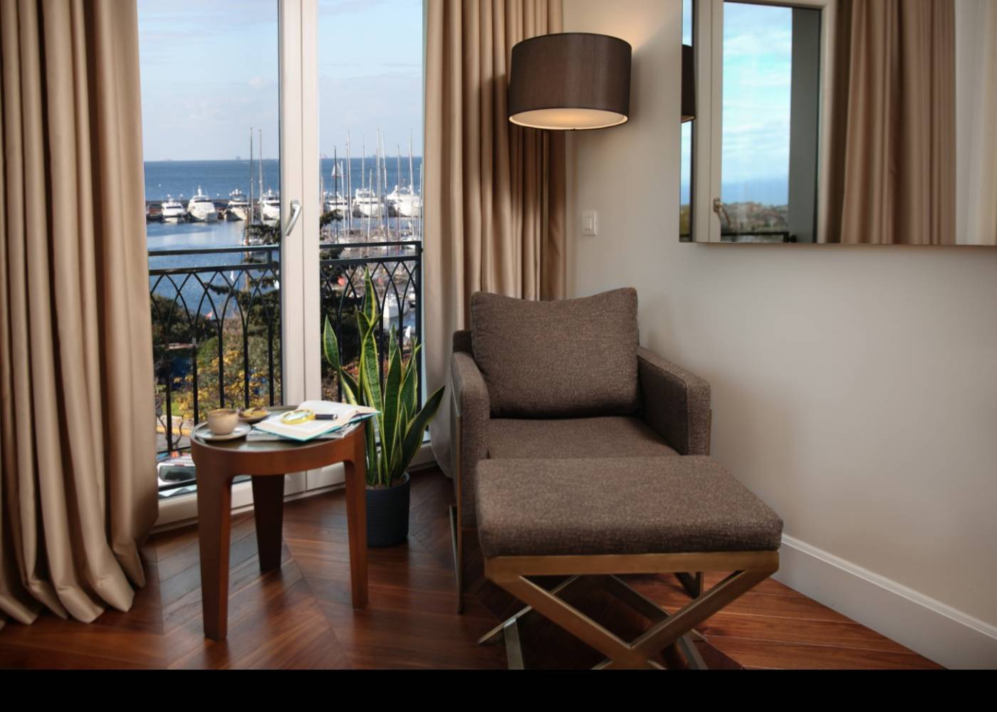 39-KalamIs-Marina-Hotel-Room-47