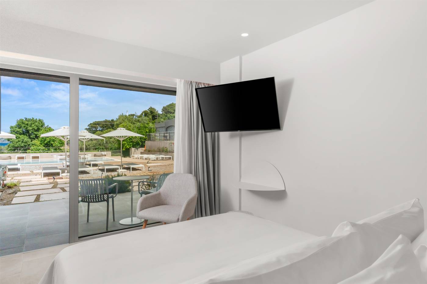 Radisson-Resort-Plaza-Skiathos-Room-77