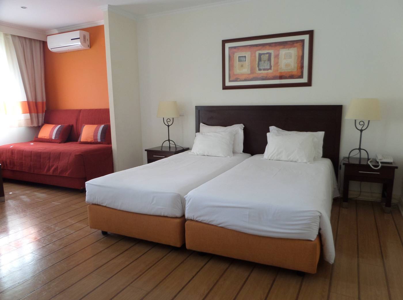 The-Navigator---Palm-Oasis-Alvor-Room-31