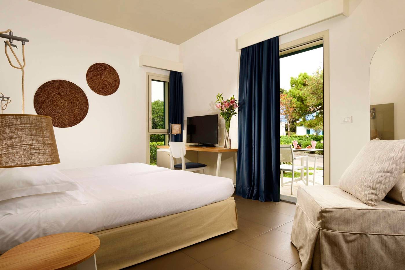 Unahotel-Naxos-Beach-Room-33