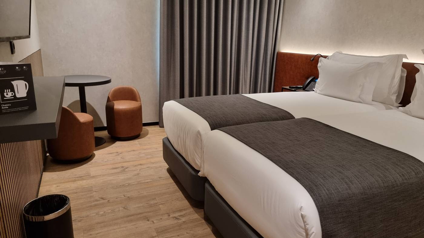 Principe-Avila-Room-5