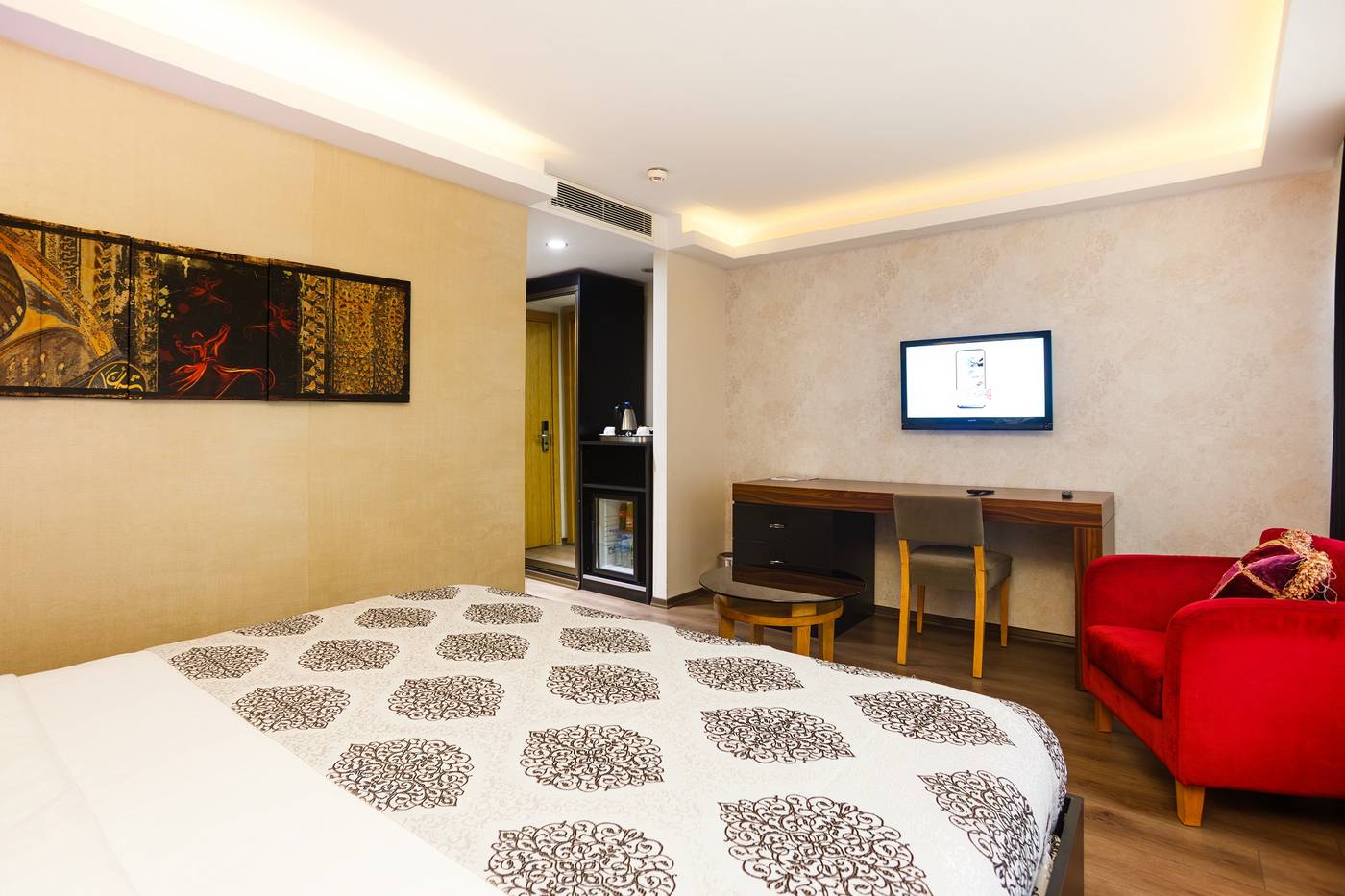 Peninsula-Galata-Boutique-Hotel-Room-18
