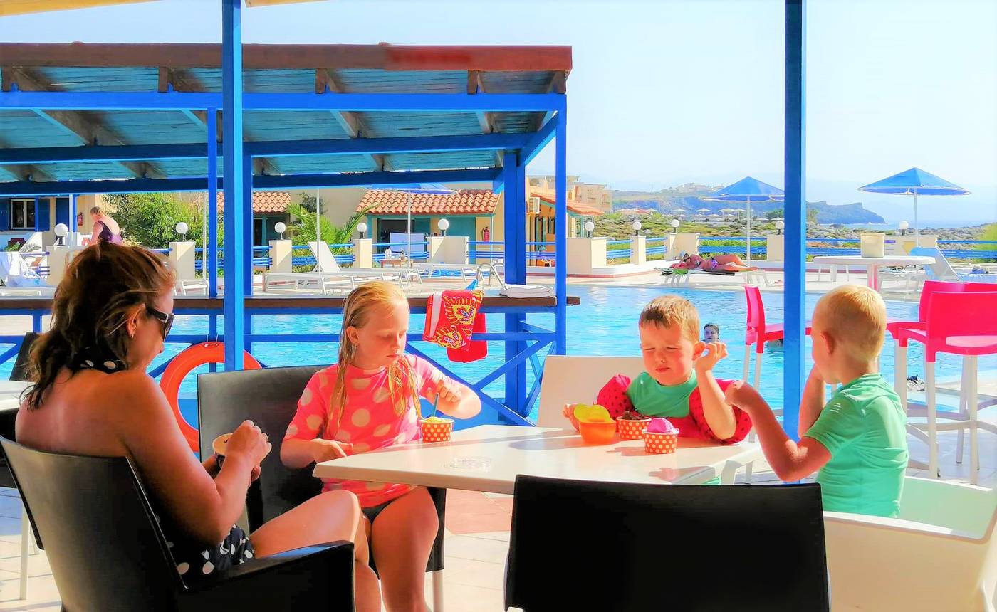 Zorbas-Hotel-Beach-Village-Pool-41