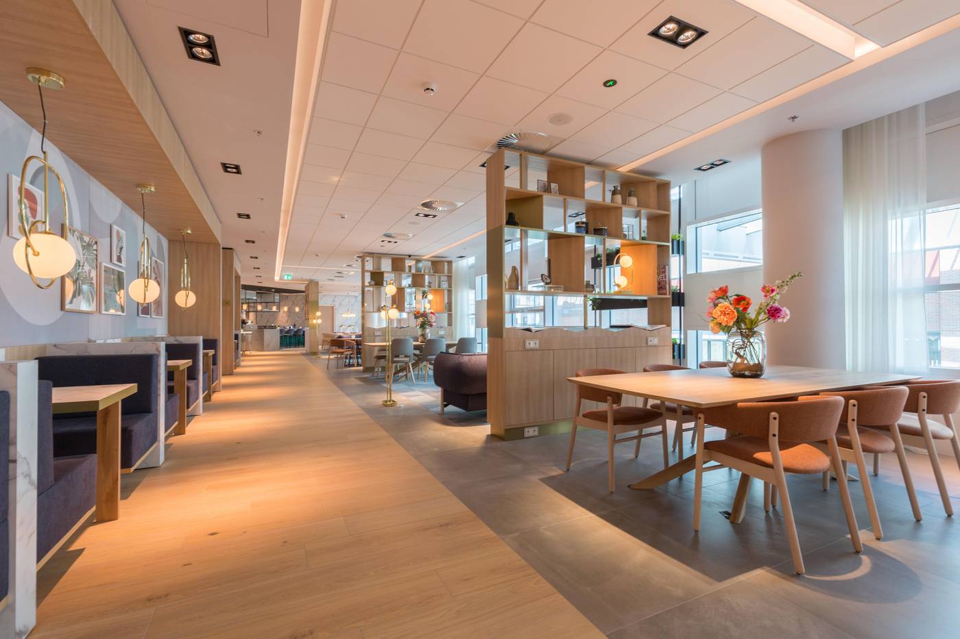 Crowne Plaza Utrecht - Central Station-Netherlands-UTRECHT-Lobby-9