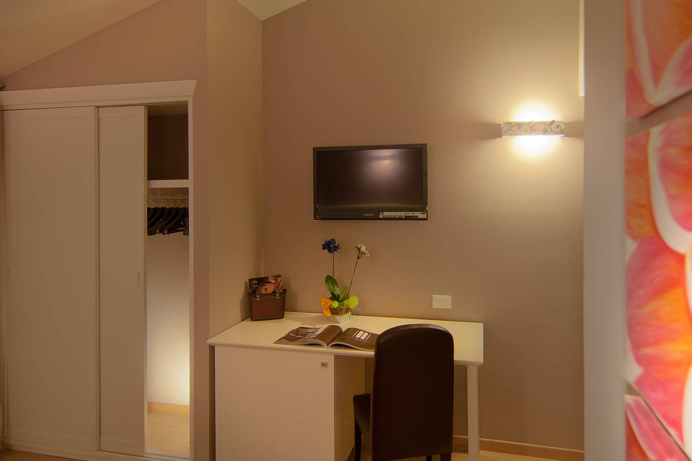 Hotel Arnolfo-Italy-MONTECATINI TERME-Room-9