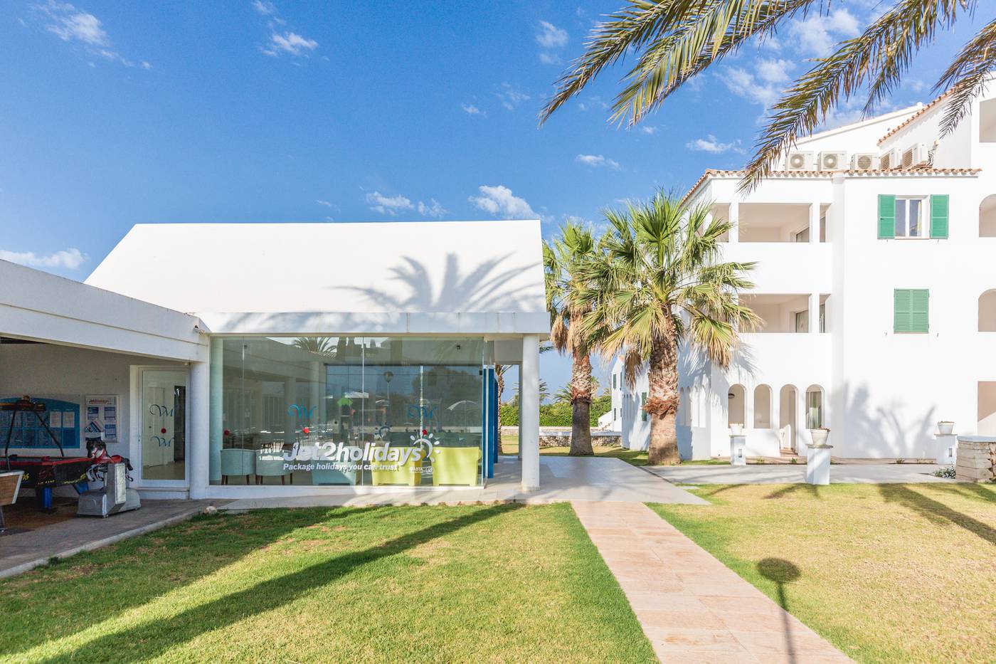 Vacances-Menorca-Resort-General-view-12