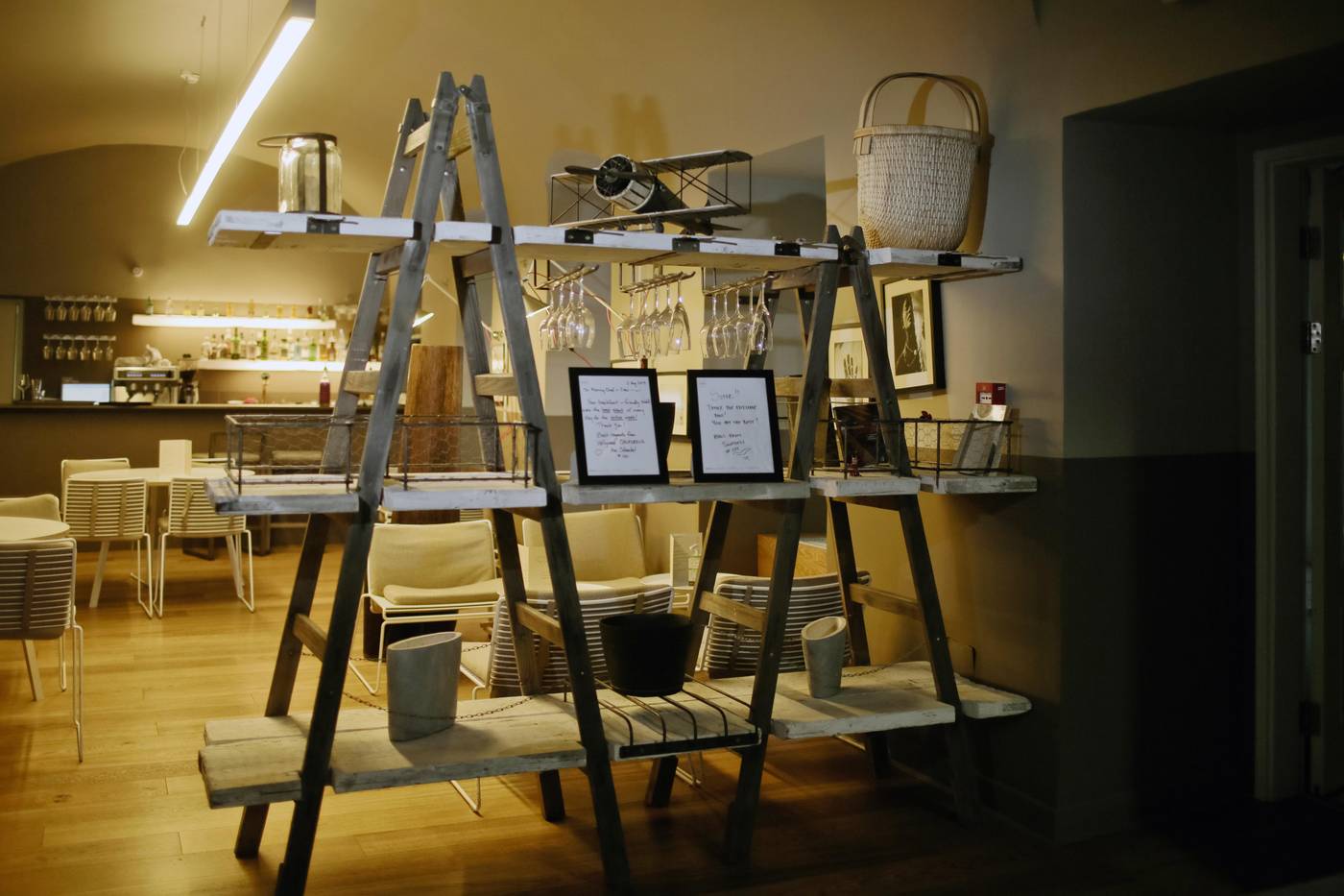 Zenit-Budapest-Palace-Bar-18