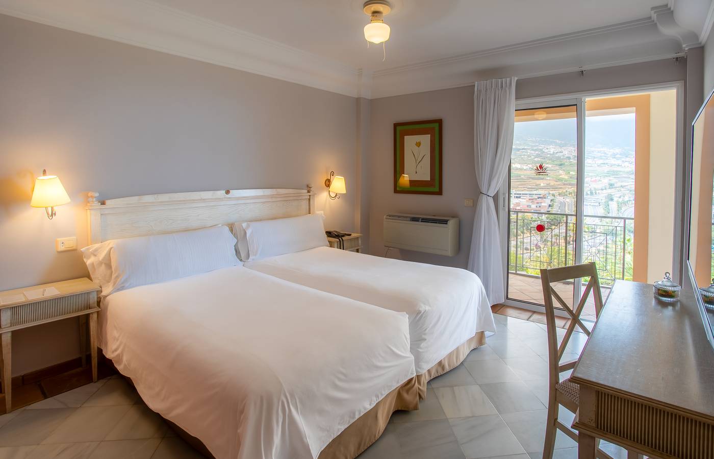 Hotel-Las-Aguilas-Tenerife-Affiliated-by-Melia-Room-35