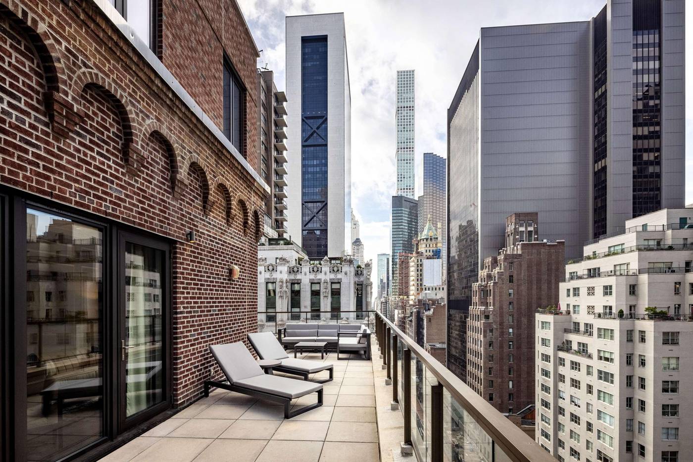 Hilton-Club-The-Quin-New-York-Room-56