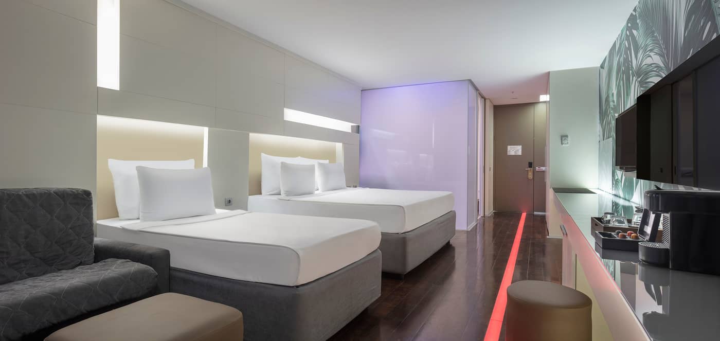 Nirvana-Cosmopolitan-Room-30