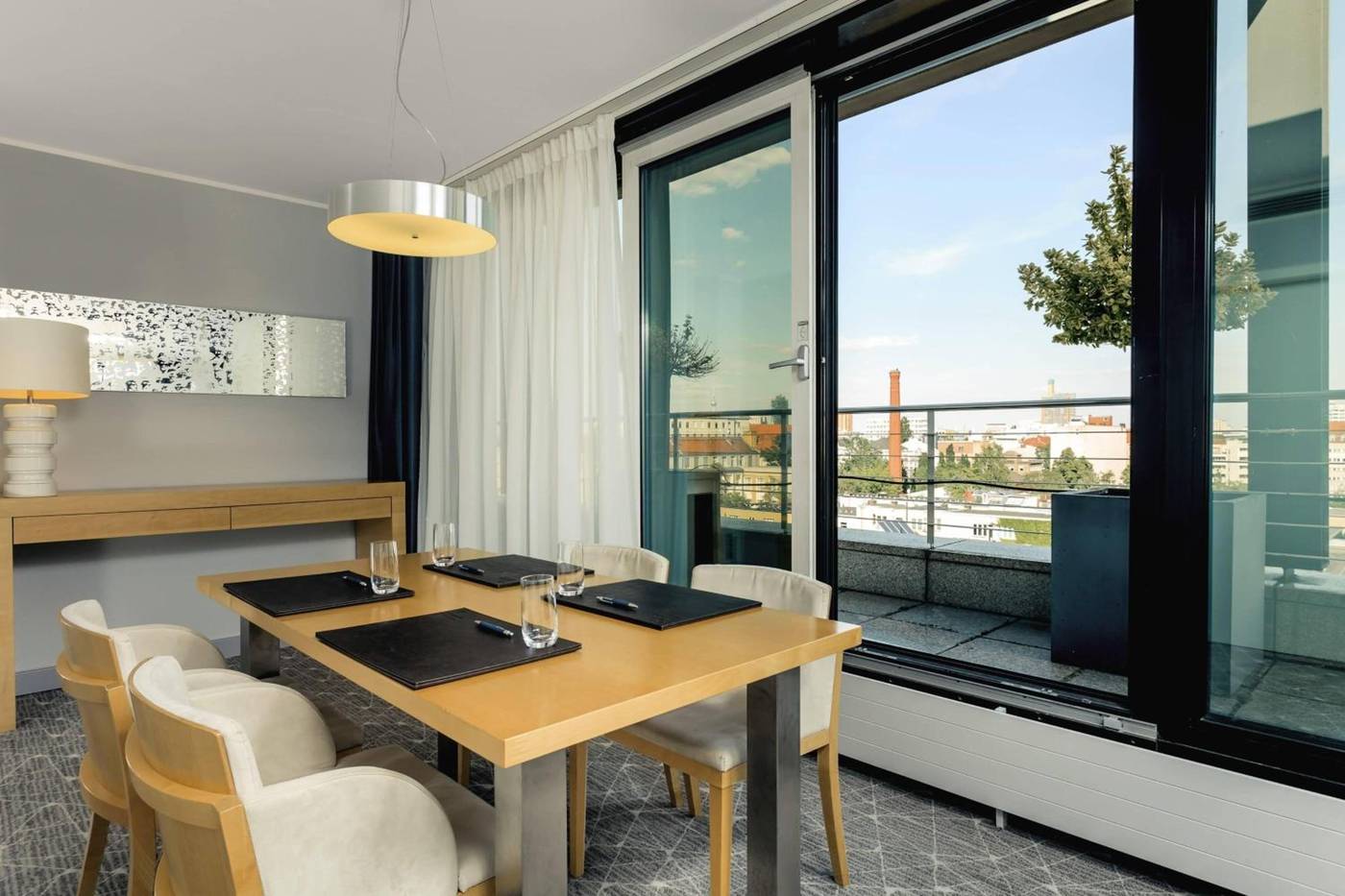 Sheraton-Berlin-Grand-Hotel-Esplanade-General-view-12