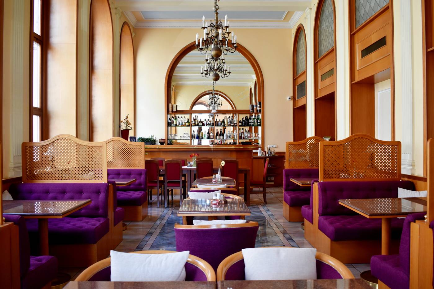 Hotel-Opera-Prague-Bar-3