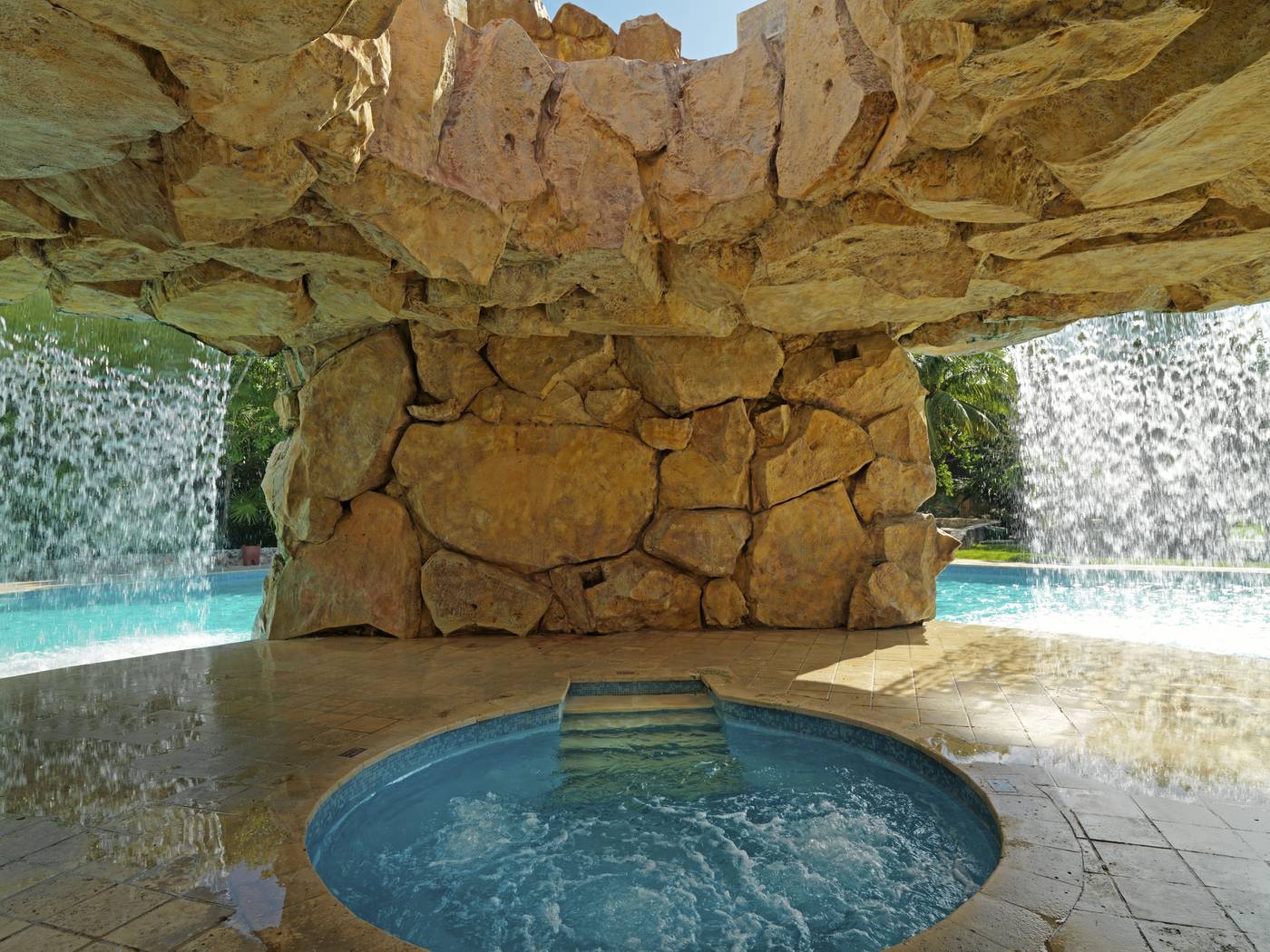 Iberostar-Paraiso-del-Mar-All-Inclusive-Pool-24