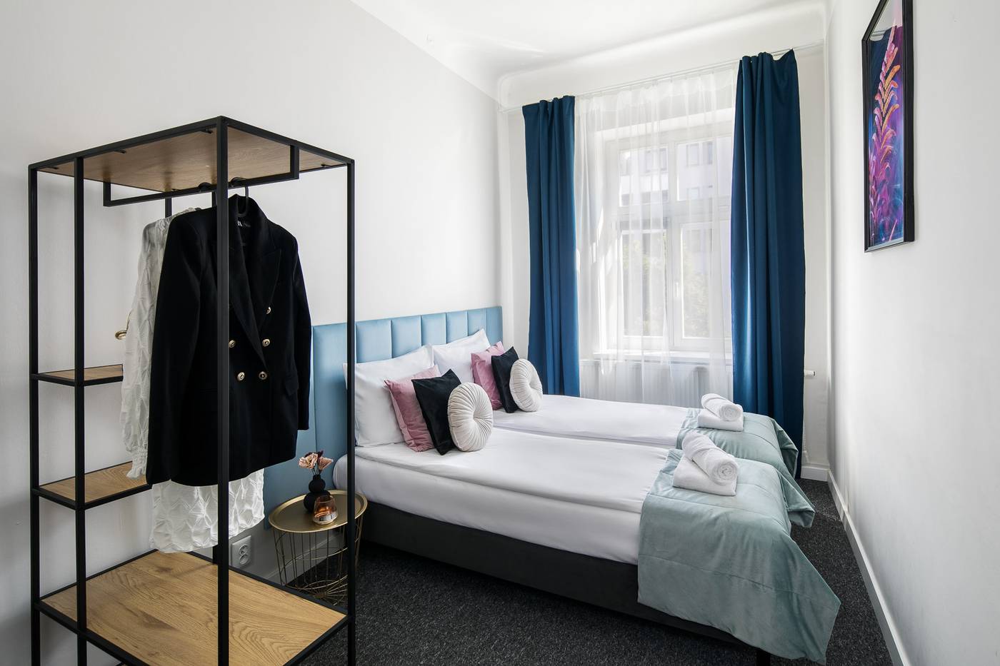 Green-Avenue-Apartments-Room-7