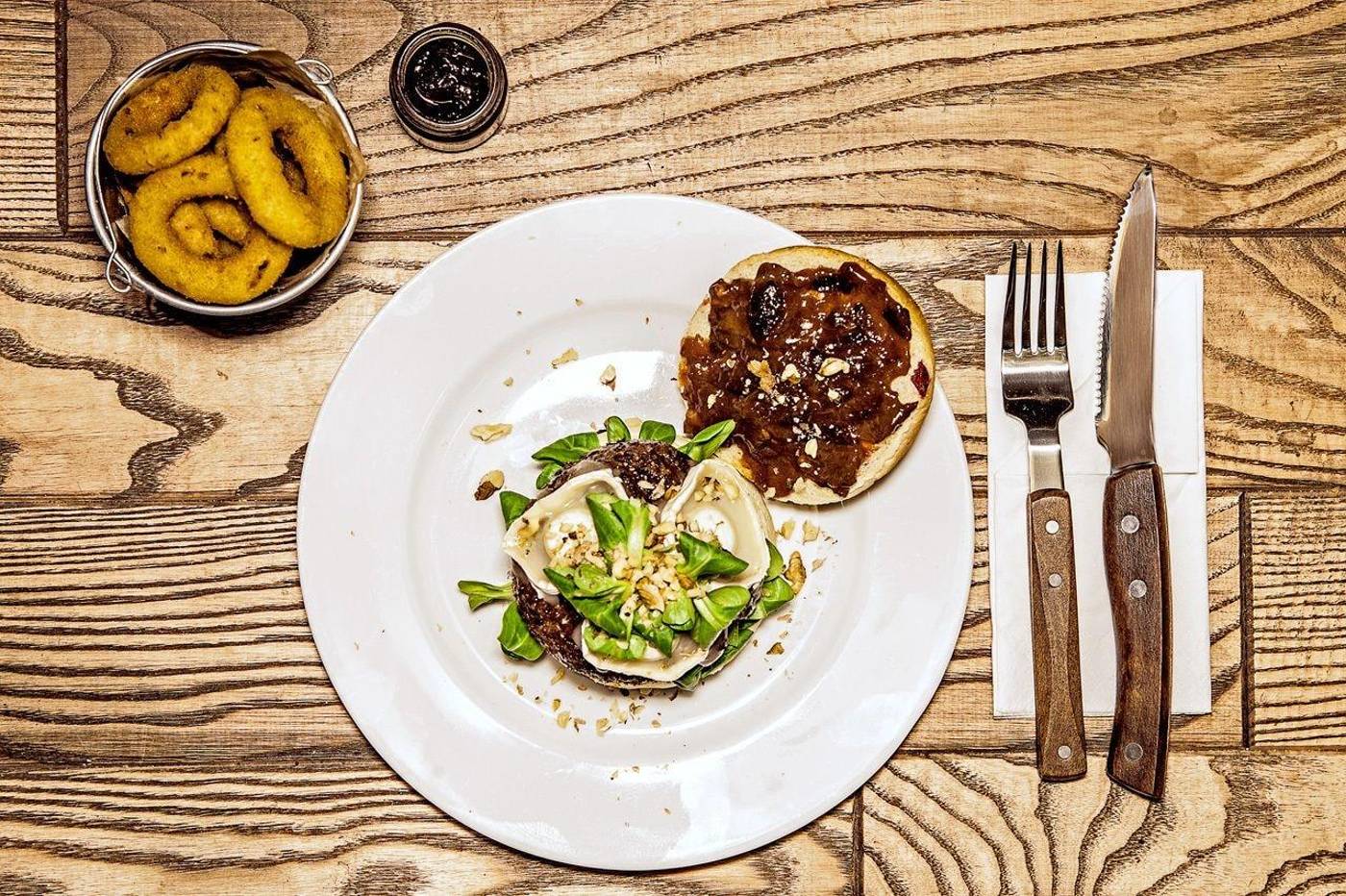 Apartment4you-Select-Kolejowa-Restaurant-71