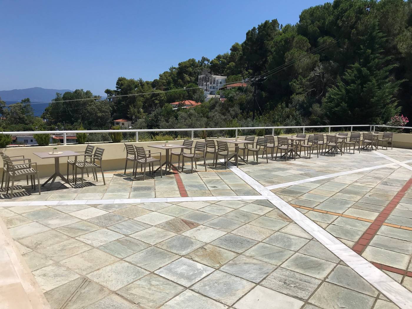 Kanapitsa-Mare-Terrace-18