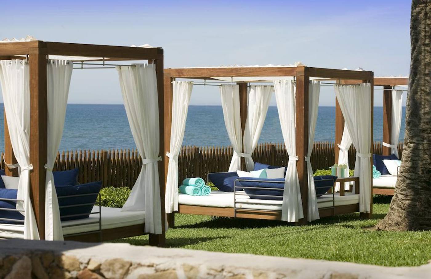 The Oasis by Don Carlos Resort - Adults Only