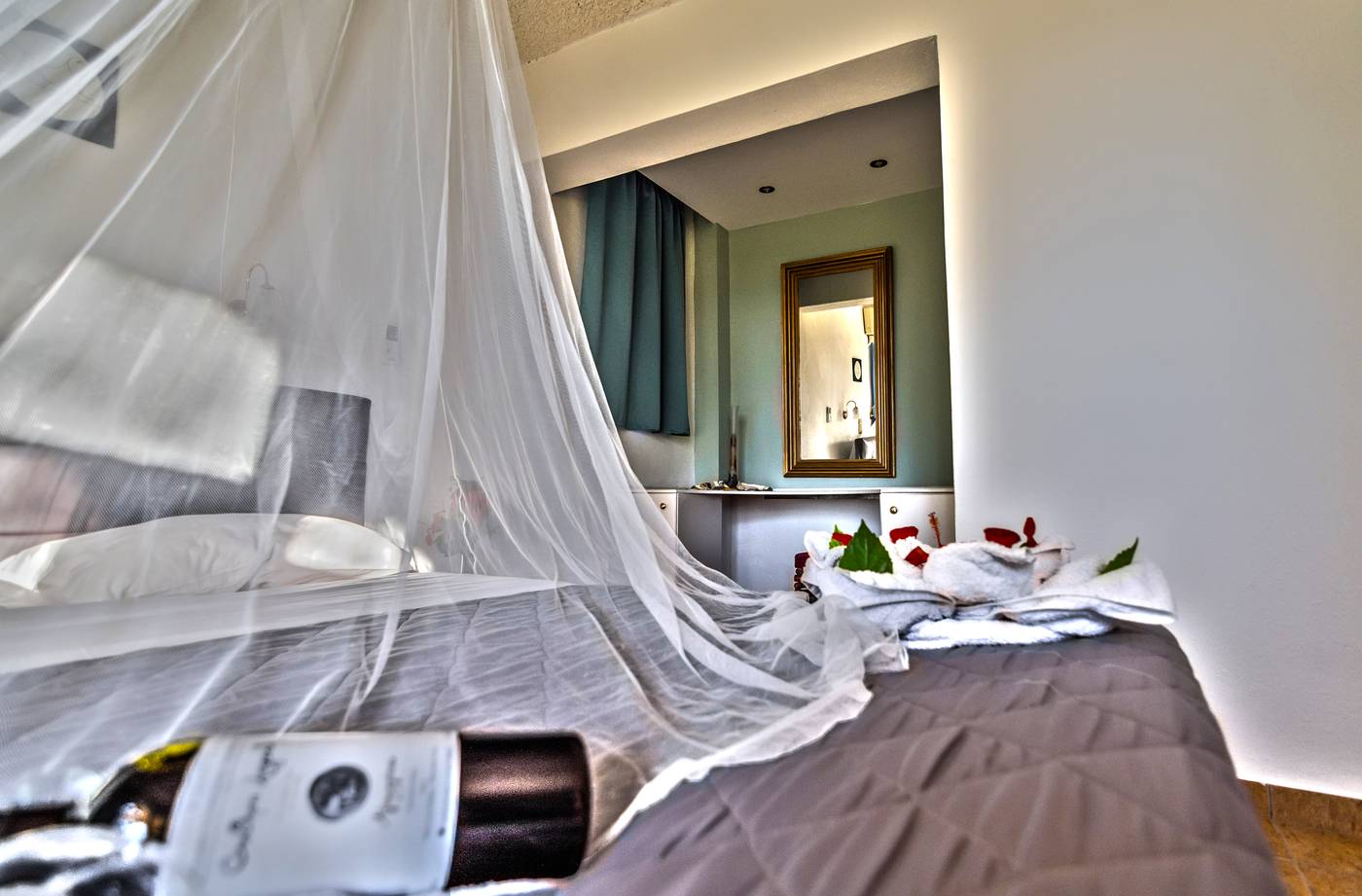 The-Small-Village-Room-35