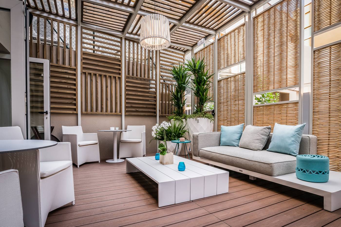 Pirineos-Pelegri-Terrace-34