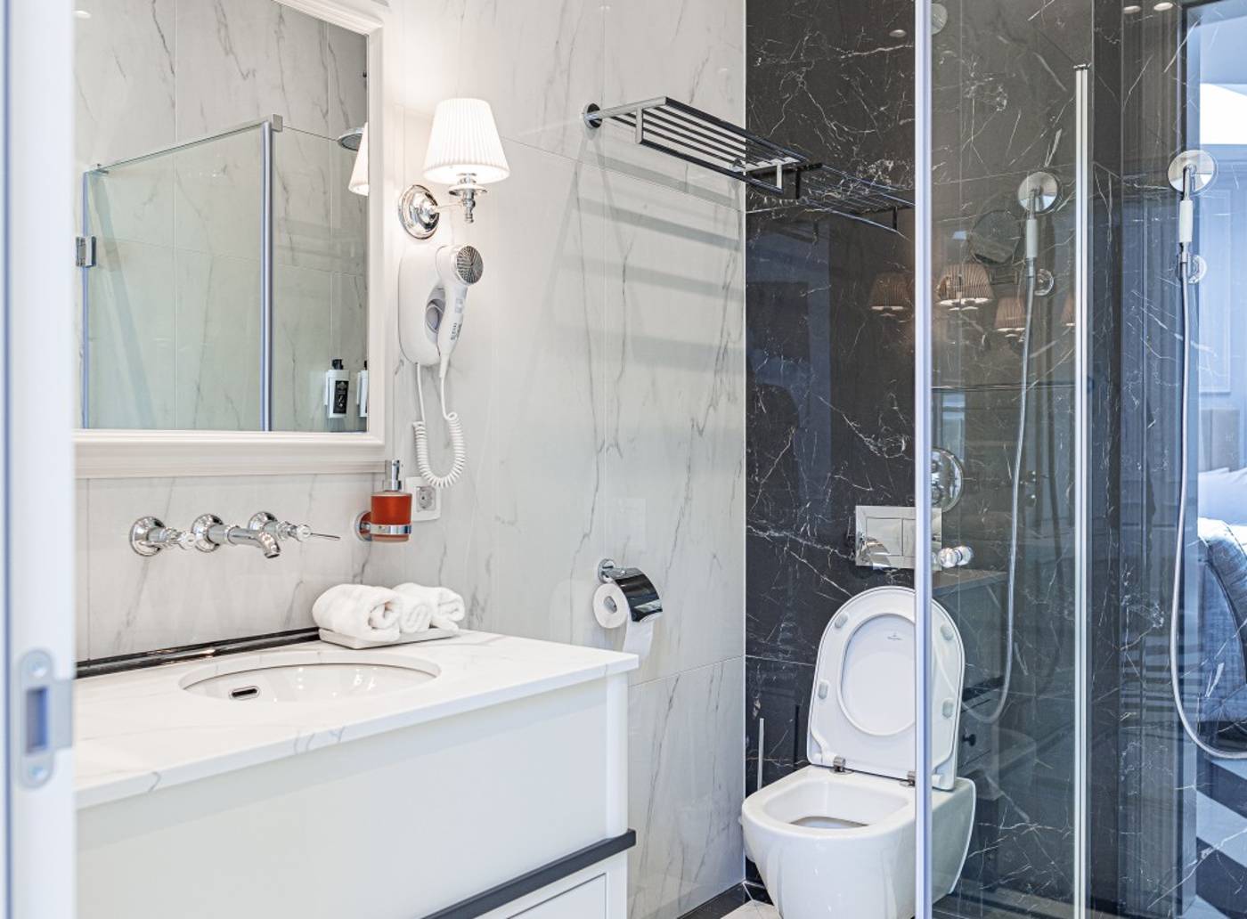 Hotel Balkan-Serbia-Belgrade-Room-8