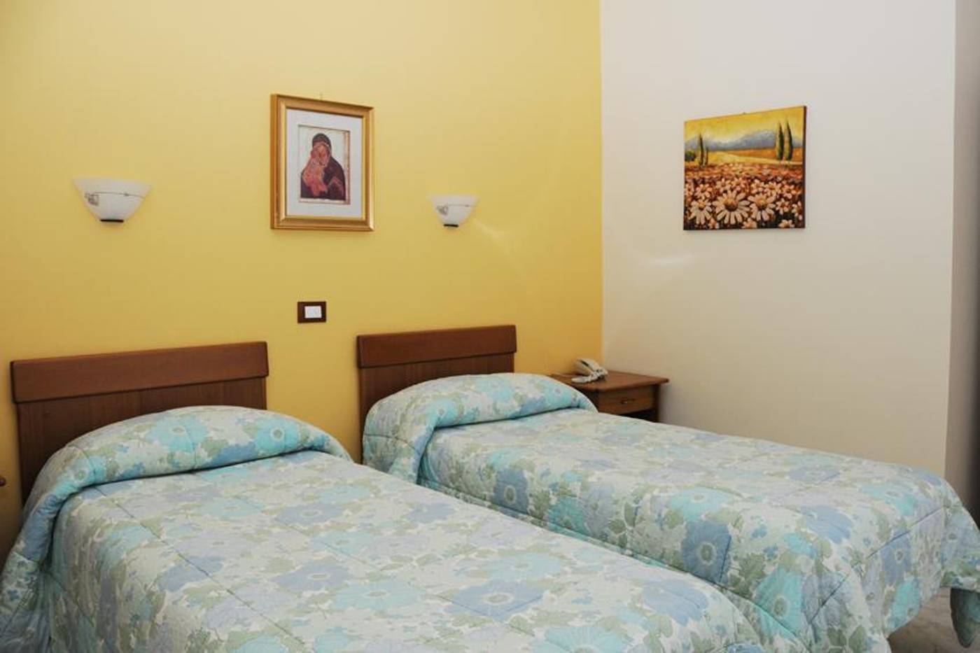 Hotel-Casa-Tra-Noi-Room-16