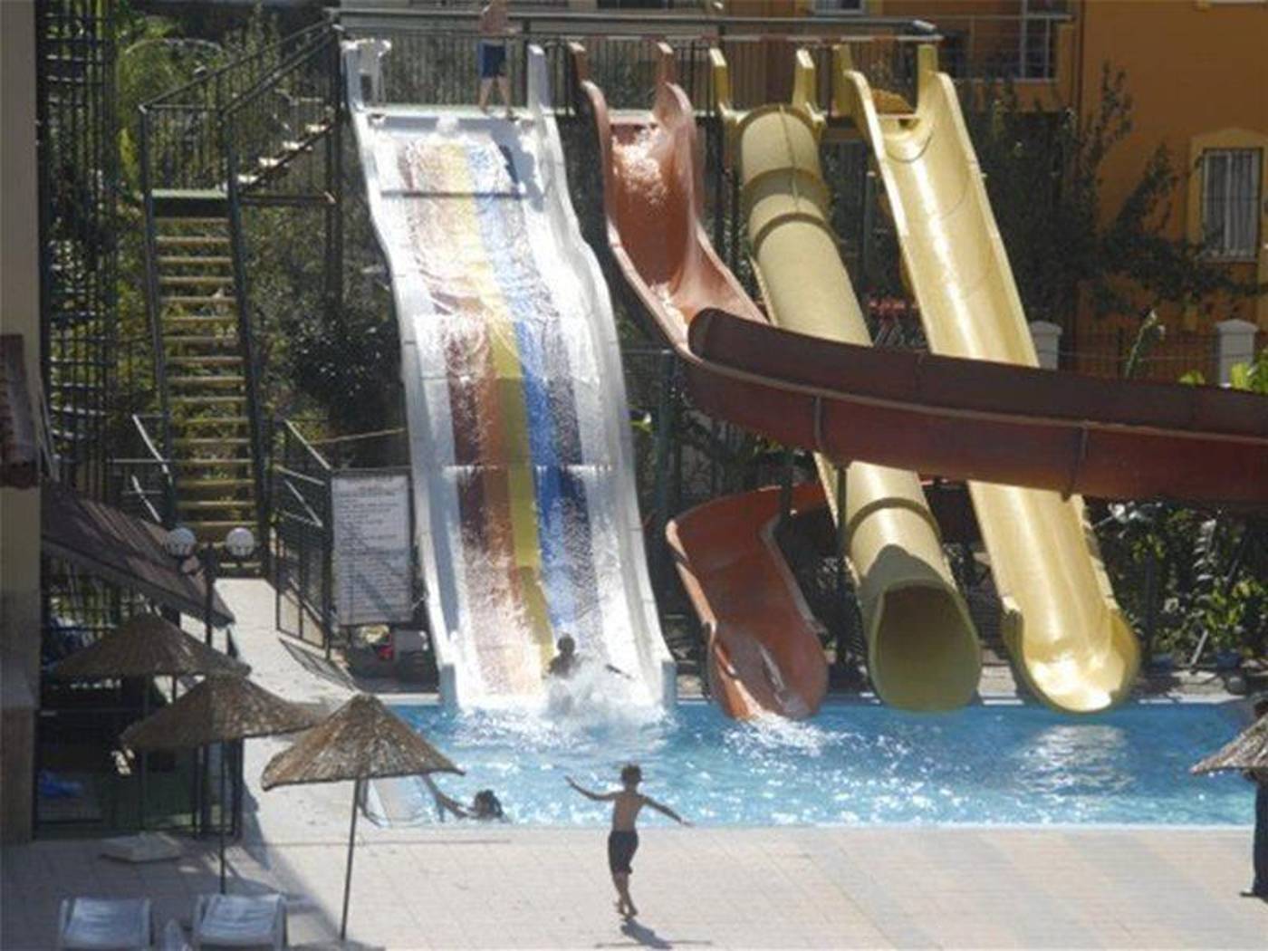 Club-Ege-Antique-General-view-9