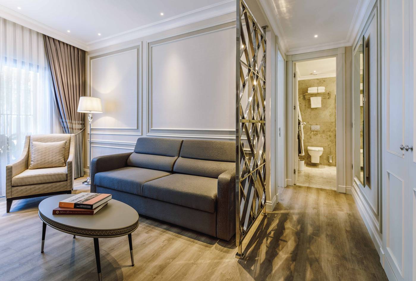 Amiral-Palace-Room-57