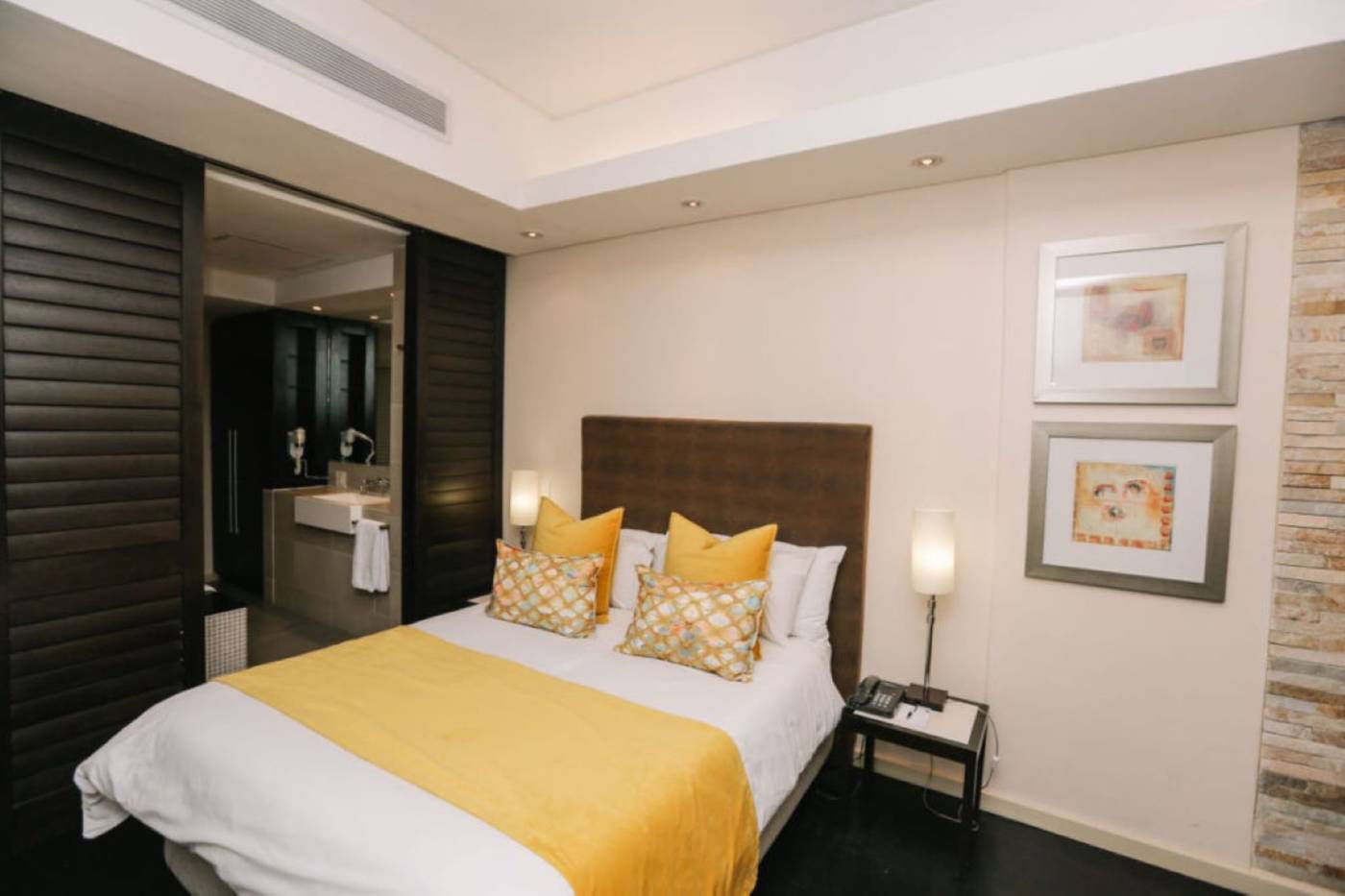 Mandela-Rhodes-Place-Hotel---Spa-Room-44