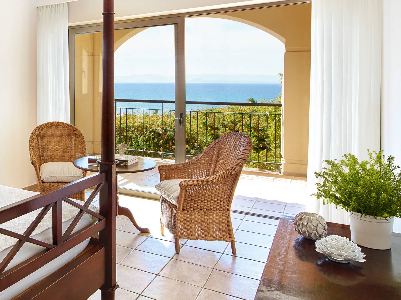 Grecotel-Olympia-Oasis-Village---Aqua-Park-Room-34