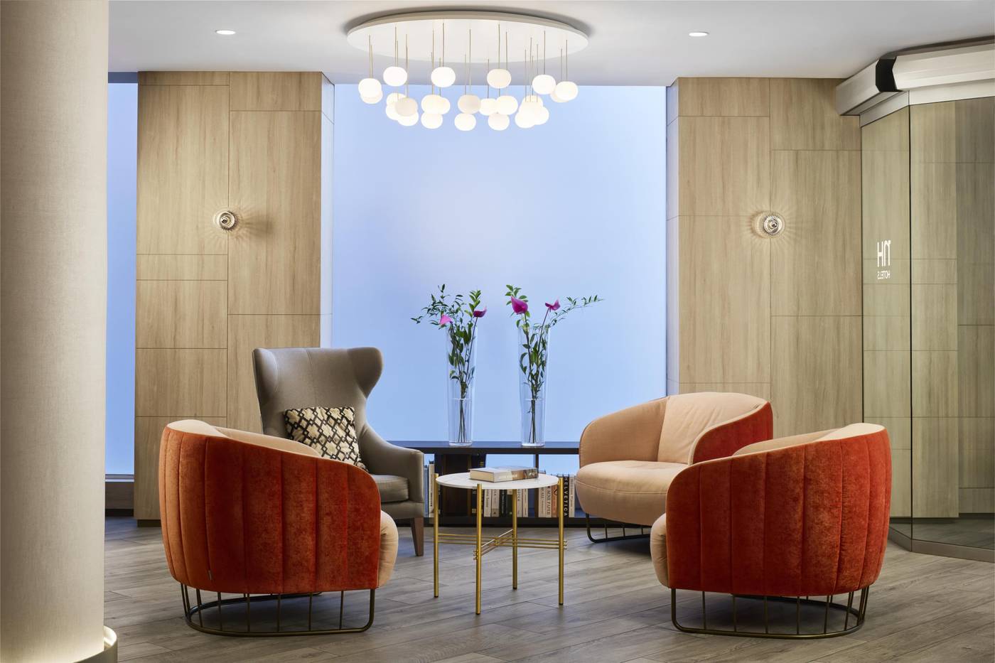 NH-Madrid-Balboa-Lobby-4