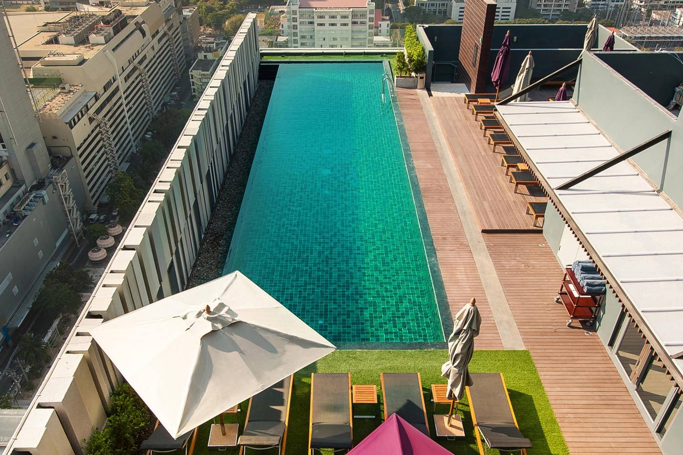Mercure-Bangkok-Siam-Pool-44