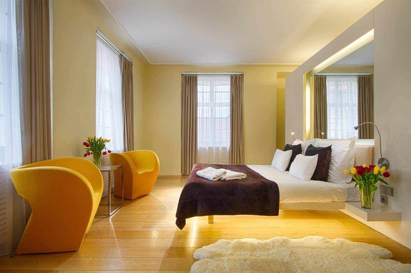 Three-Storks-Hotel-Room-13