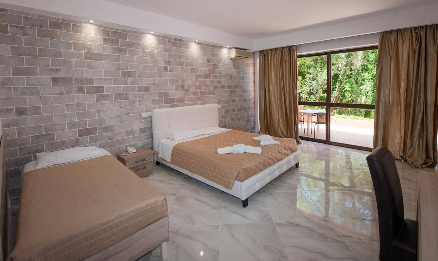 Blue-Princess-Beach-Hotel---Suites-Room-16