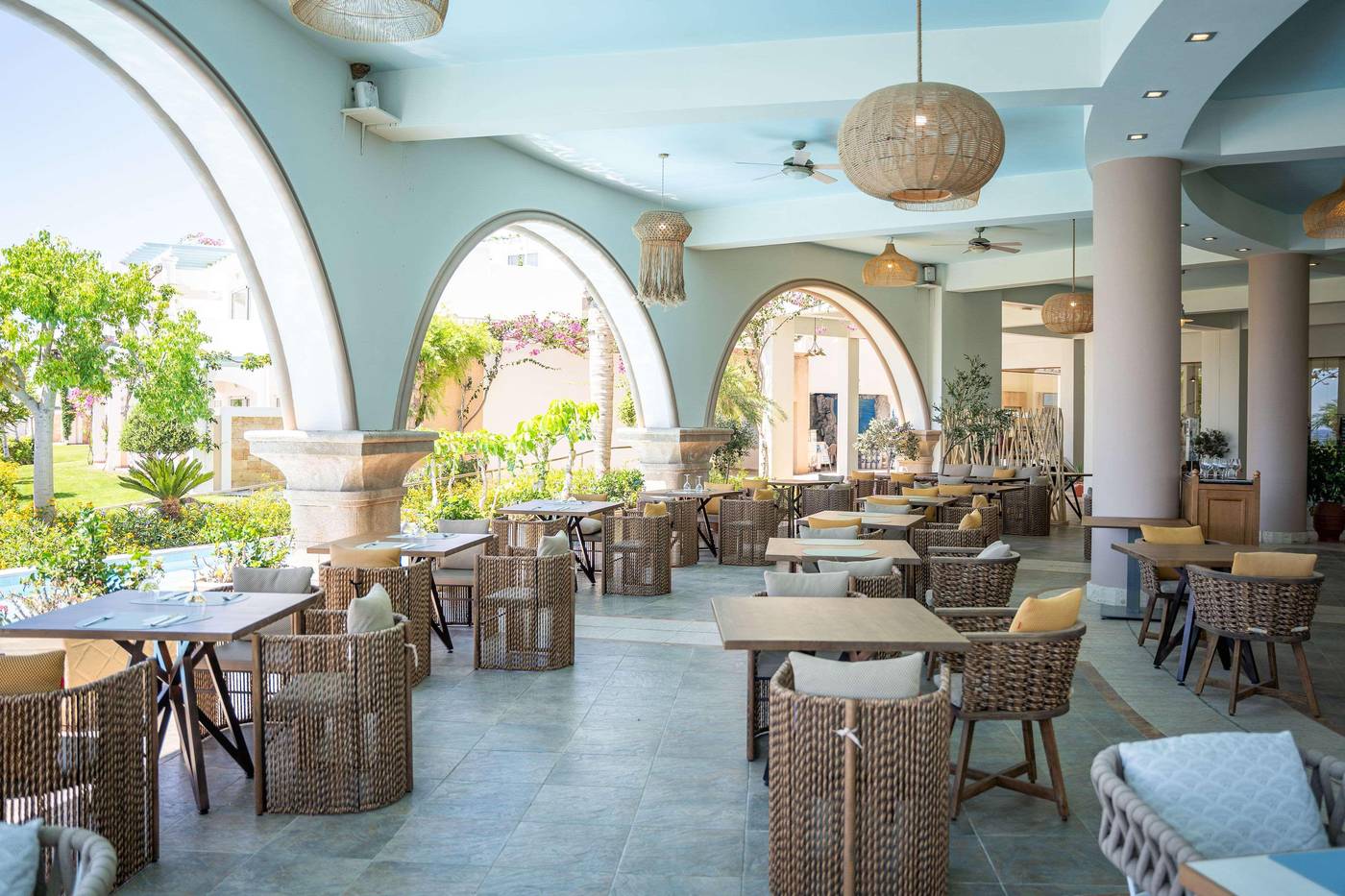 Atrium-Prestige-Thalasso-Spa-Resort---Villas-Restaurant-49