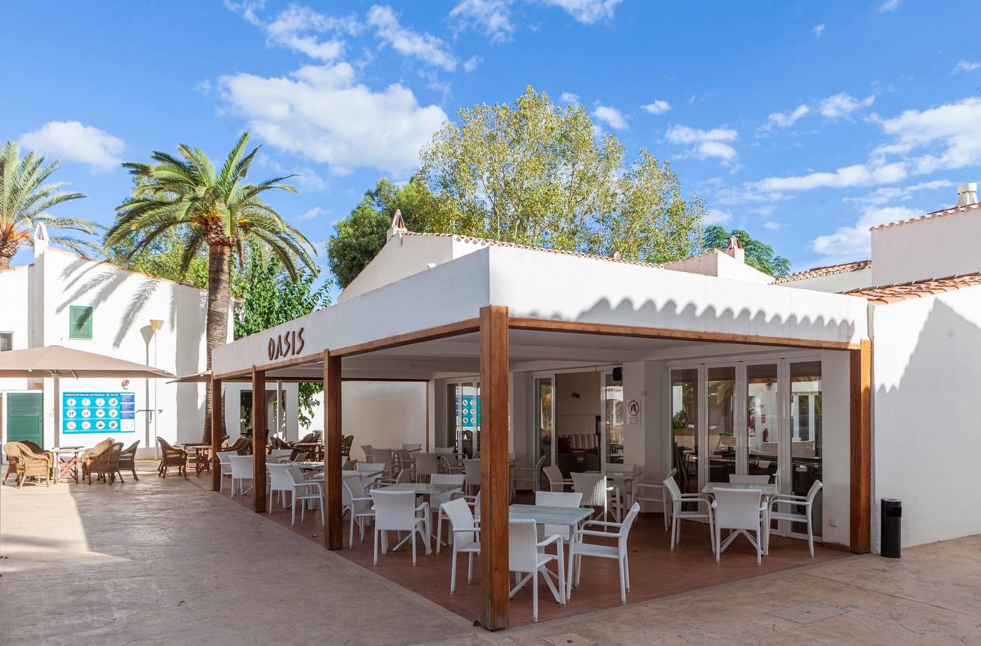 Minura-Cala-Galdana---Apartamentos-D-Aljandar-Bar-15