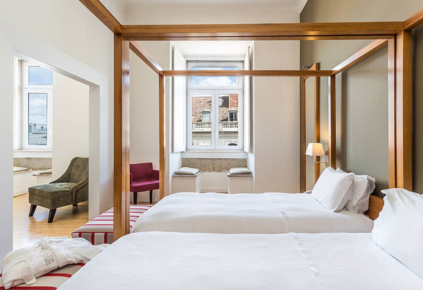 York-House-Hotel-Room-13