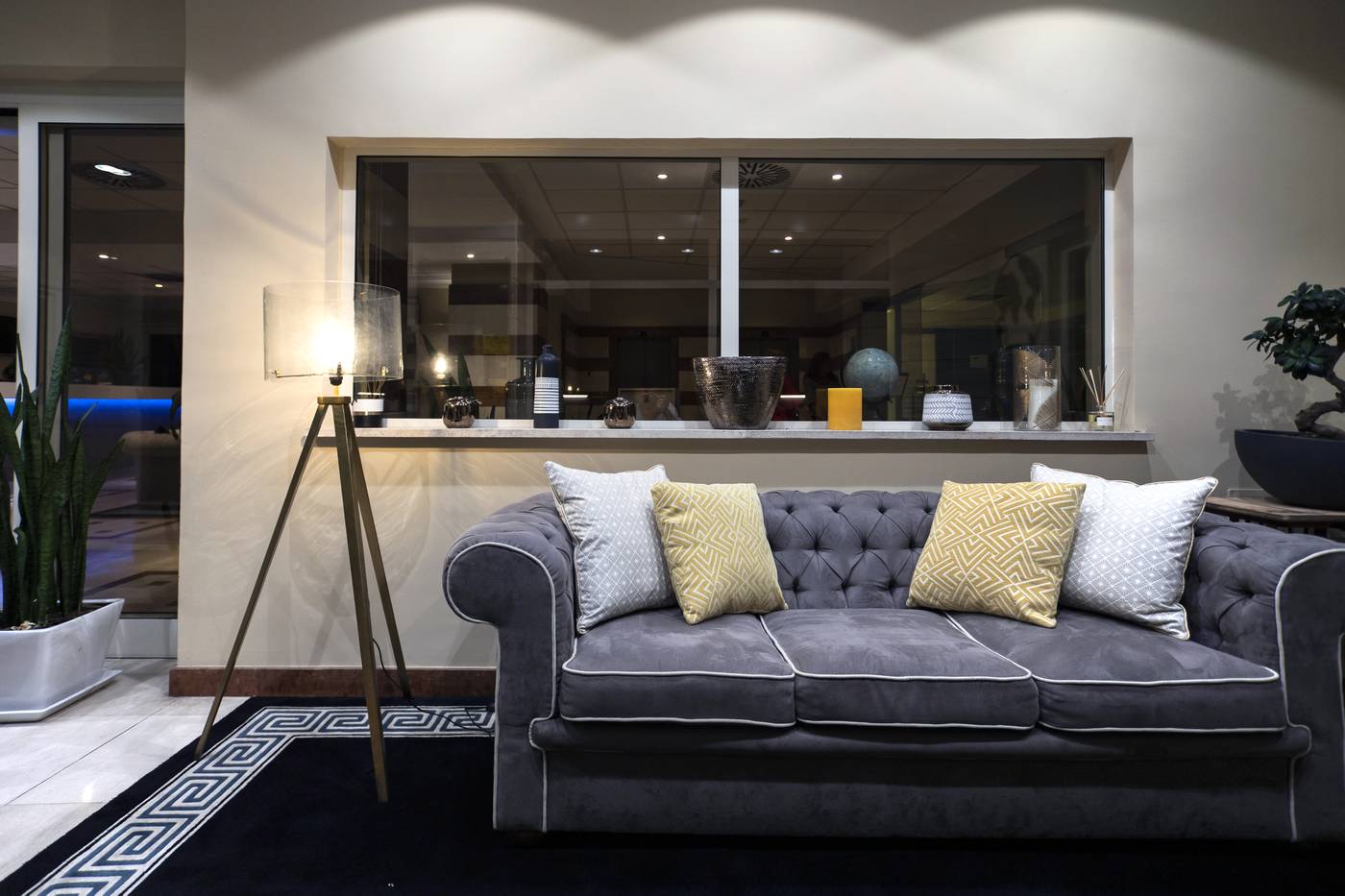 BV-Oly-Hotel-Lobby-6