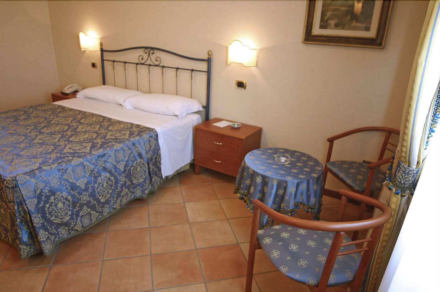 Hotel-Villa-Luigi-Room-18
