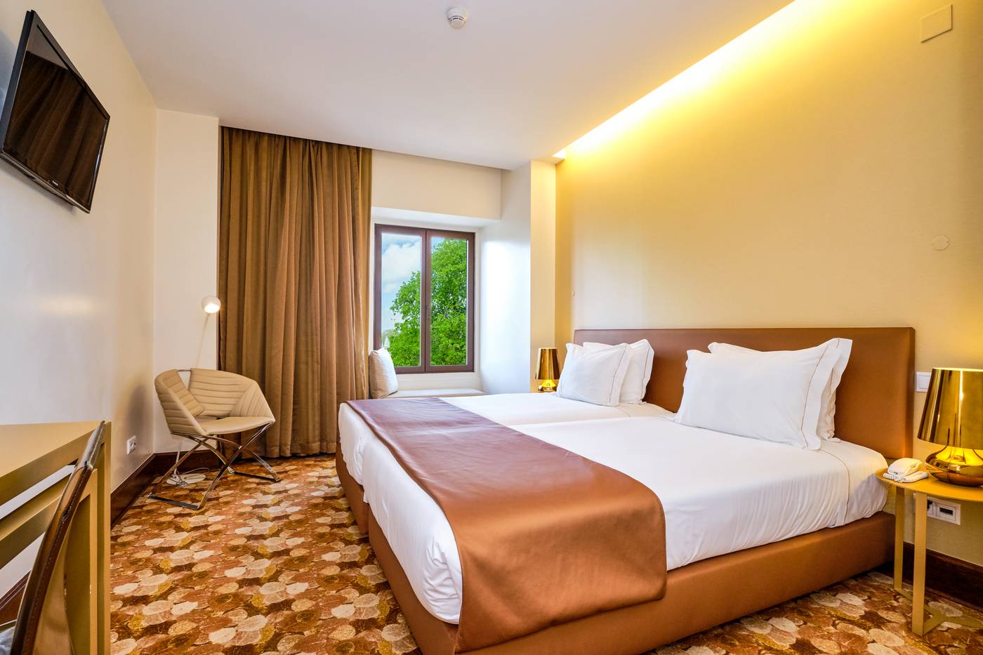 Sintra-Boutique-Hotel-Room-10