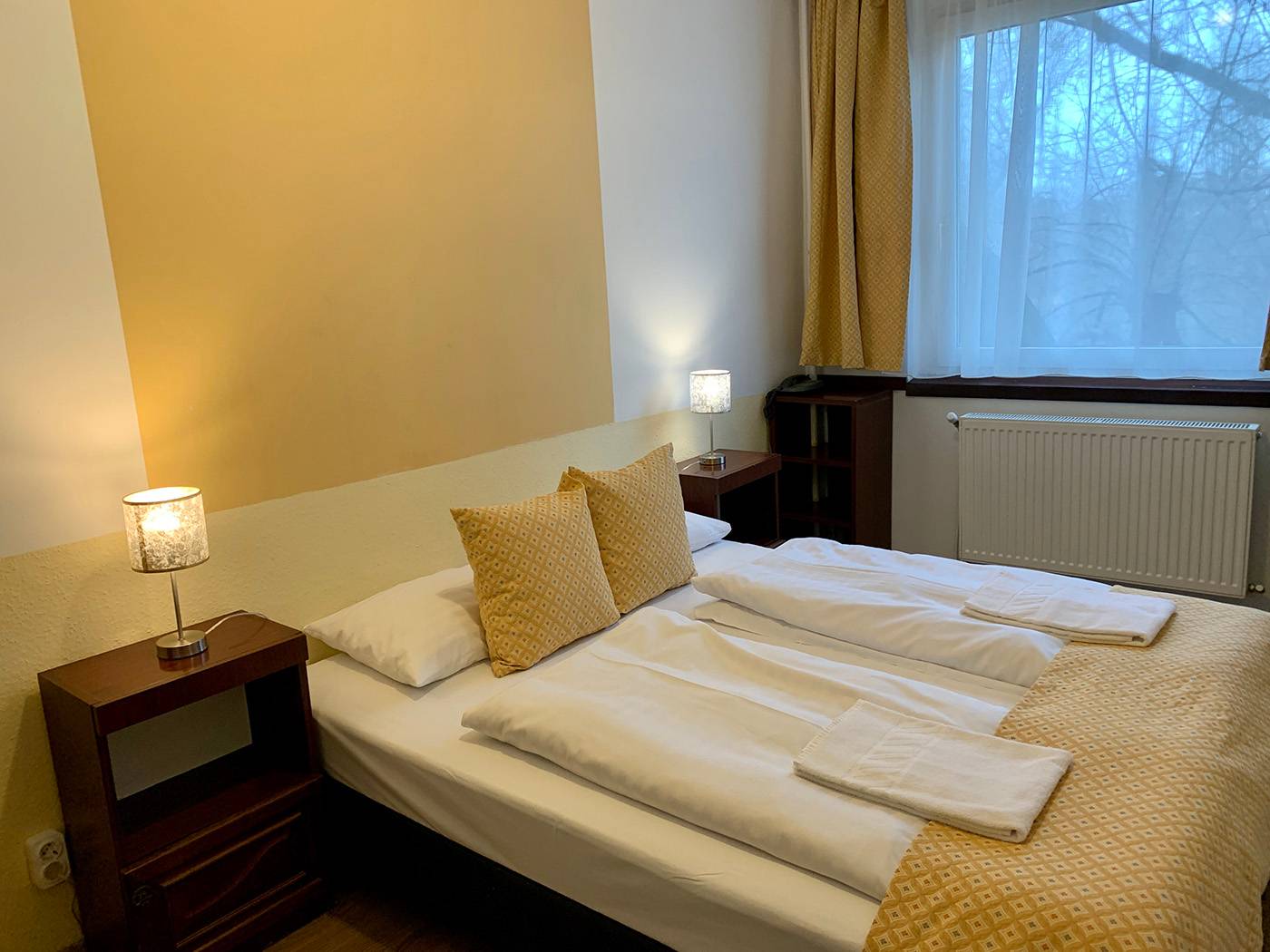 Gloria-Budapest-City-Center-Room-28