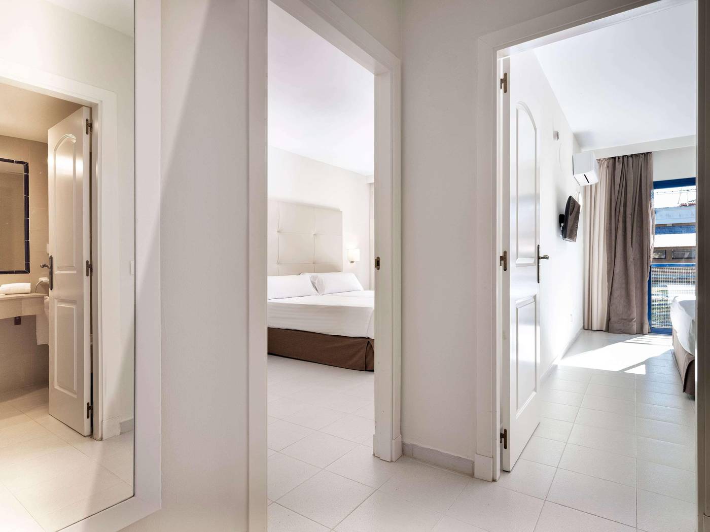 Sol-Sancti-Petri-Apartamentos-Room-37